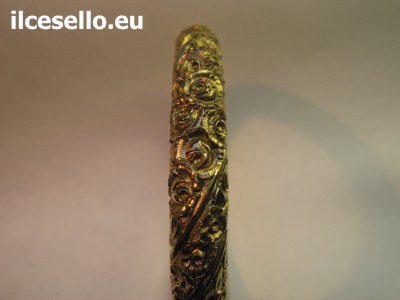 Bracciale realizzato a mezzo cesello